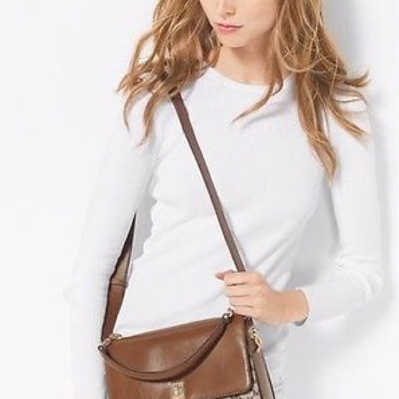 MIchael Kors Natalie Heritage Signature Satchel - Picture 4 of 6